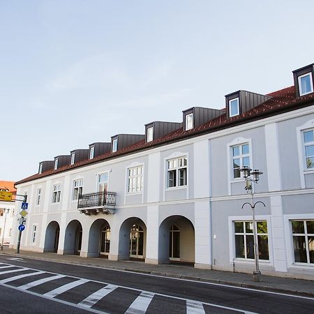 Hotel Stara Lika Gospić Екстериор снимка