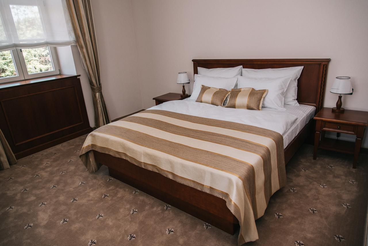 Hotel Stara Lika Gospić Екстериор снимка