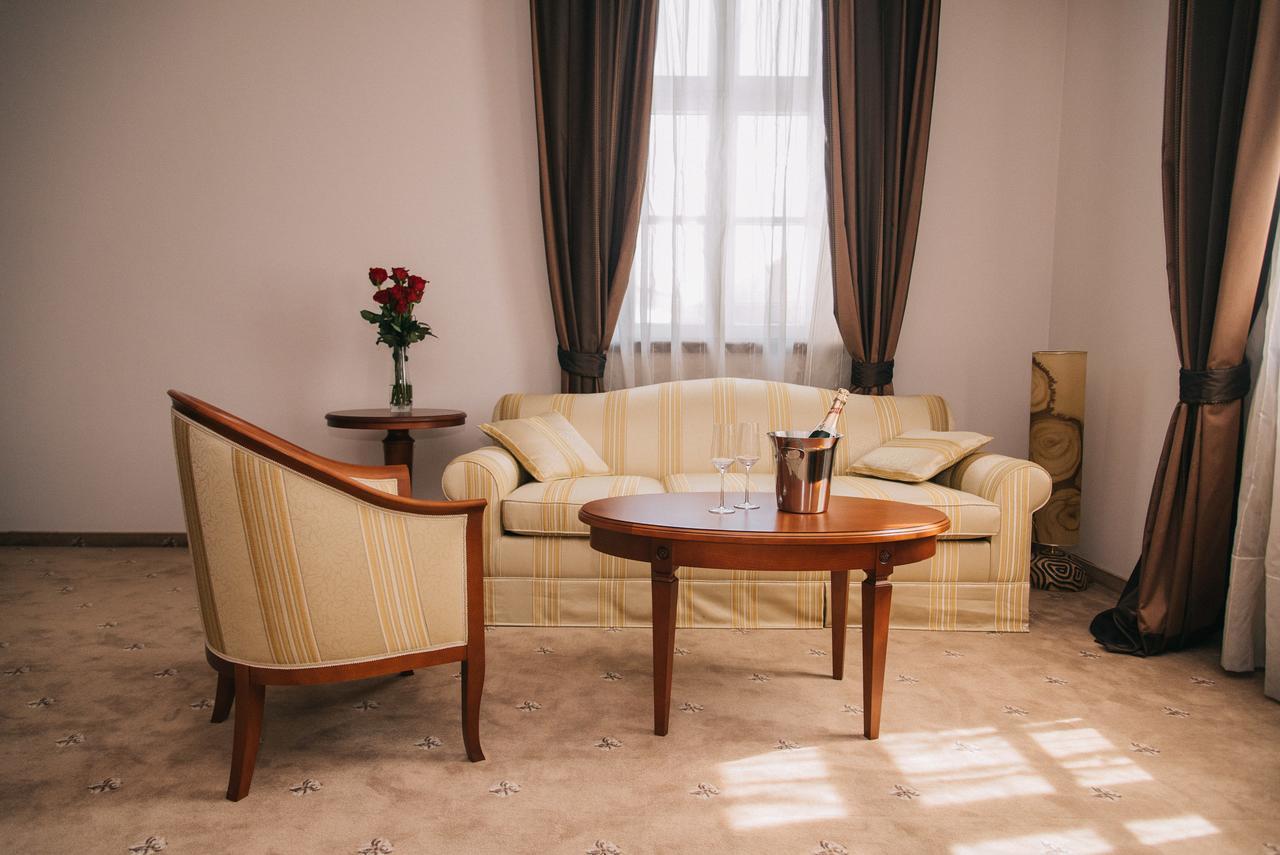 Hotel Stara Lika Gospić Екстериор снимка